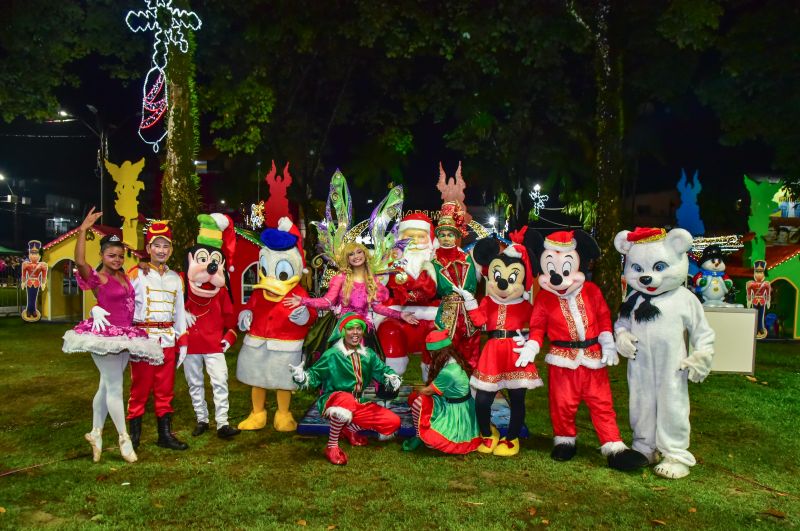 O acender das luzes de Natal em Ananindeua no Complexo da Cidade Nova VIII