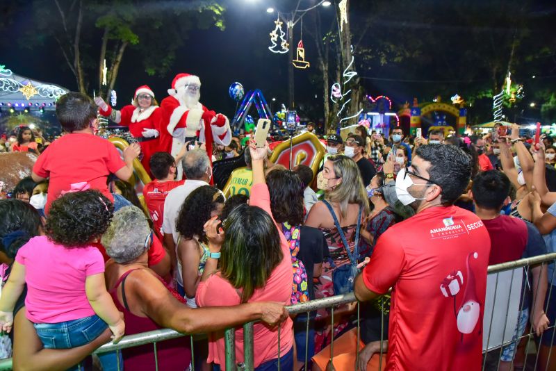 O acender das luzes de Natal em Ananindeua no Complexo da Cidade Nova VIII