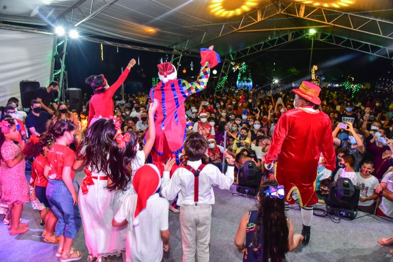 Espetáculo Papai Noel no Bosque Marajoara- Conjunto Julia Seffer