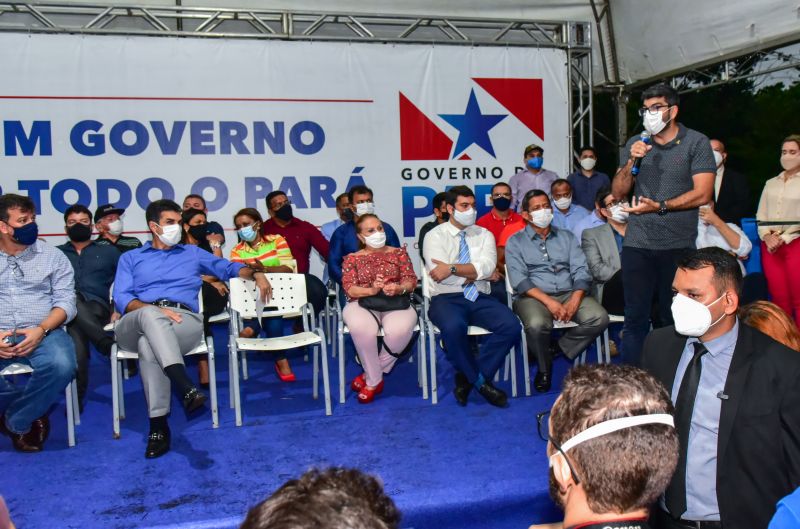 Assinatura de ordem de serviço das obras do Polo da Universidade do Pará granja Icui