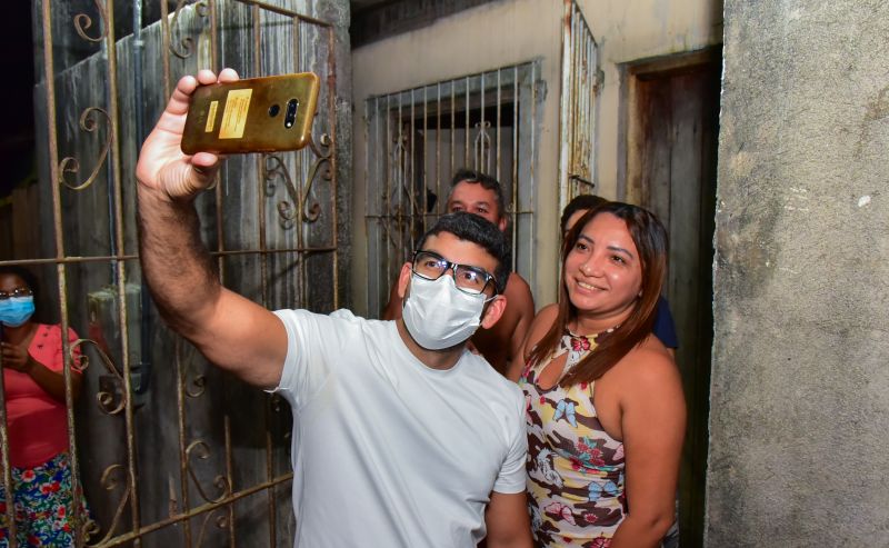 Programa Ilumina na rua Manguara