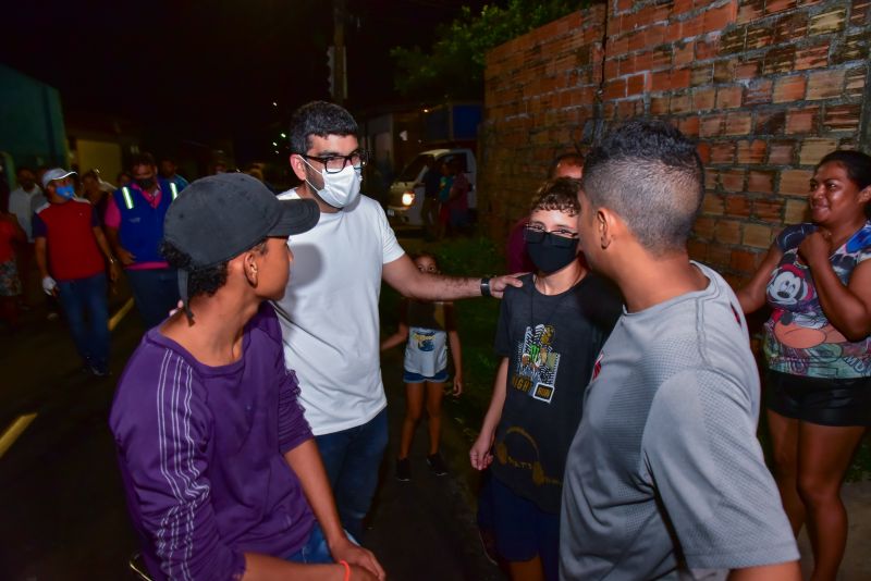 Programa Ilumina na rua Manguara