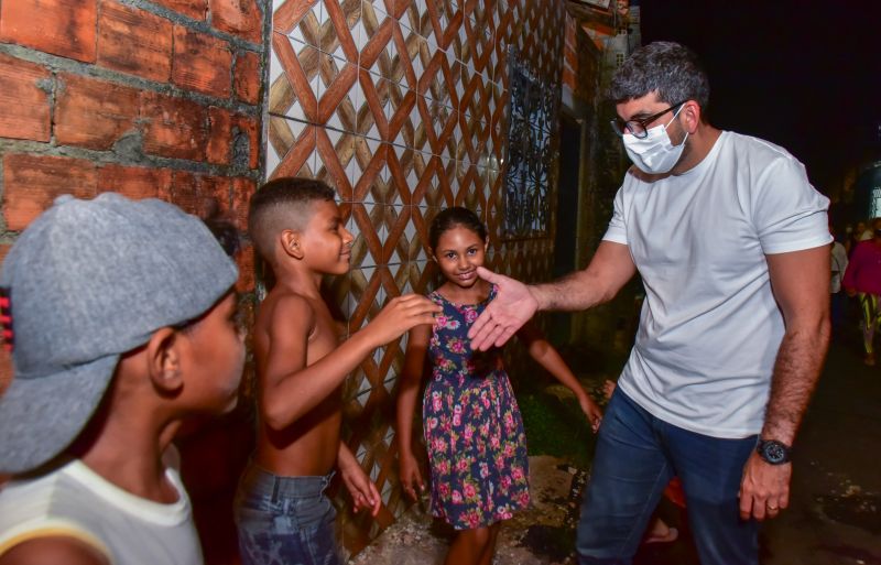 Programa Ilumina na rua Manguara