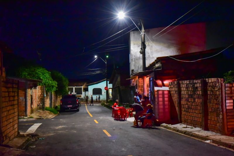 Programa Ilumina na rua Manguara