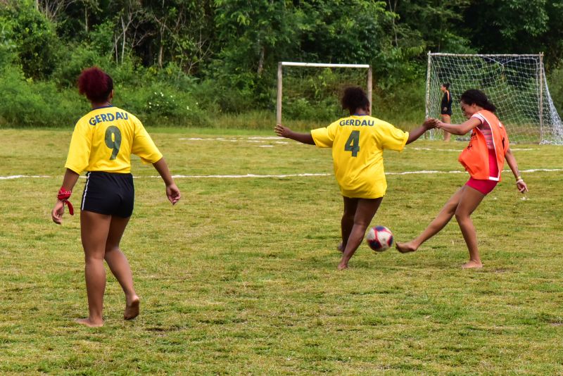 Jogos no Quilombo de Abacatal em Anannindeua