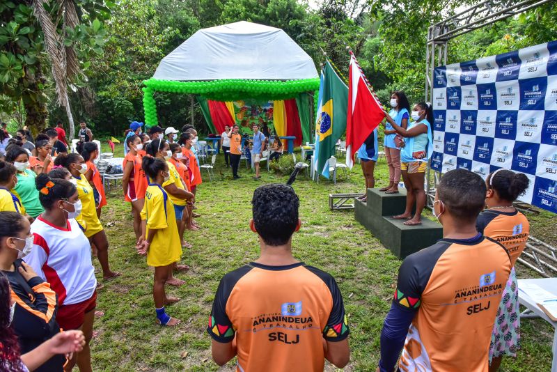 Jogos no Quilombo de Abacatal em Anannindeua