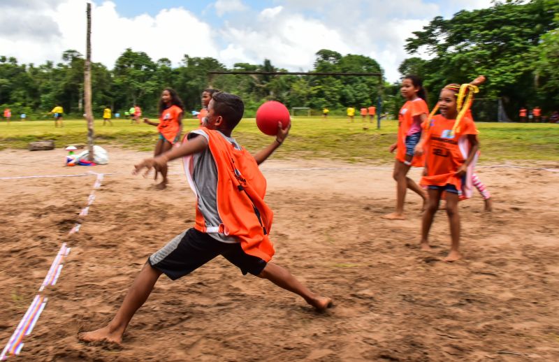 Jogos no Quilombo de Abacatal em Anannindeua