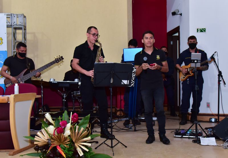 Cerimônia de entrega títulos honoríficos honra ao Mérito e Cidadão de Ananindeua, entrega da medalha General Joaquim de Magalhães – Camara Municipal de Ananindeua