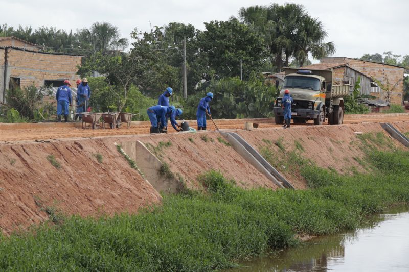 Obras no Canal das Toras - Águas Brancas