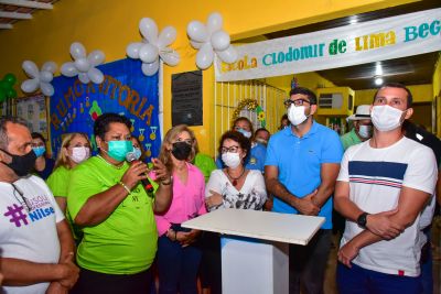 galeria: Assinatura de O.S para reforma da EMEF Clodomir de Lima Begot