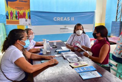 galeria: Ação Social Integrada, escola Gregório de Almeida Brito. Bairro PAAR 30 anos . SESAU E SEMCAT