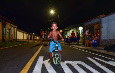 galeria: Inauguração asfáltica, pass. Gerson Monteiro, Pass. Ramos, Pass. Santa Fé, Pass. Amelio Tavares, Rua Raimundo Nonato, Rua Carlos Roberto, Trav. Segio Naru e Passagem Teixeira