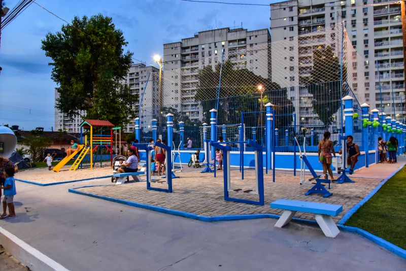 Entrega da Praça, Iluminação em Led e quadra com grama sintética do conjunto Jardim Ananindeua- Centro