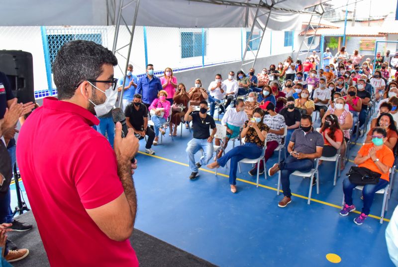 Entrega da EMEF Maria do Carmo, Coqueiro