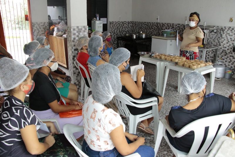 Curso de panificação - Cras Guanabara