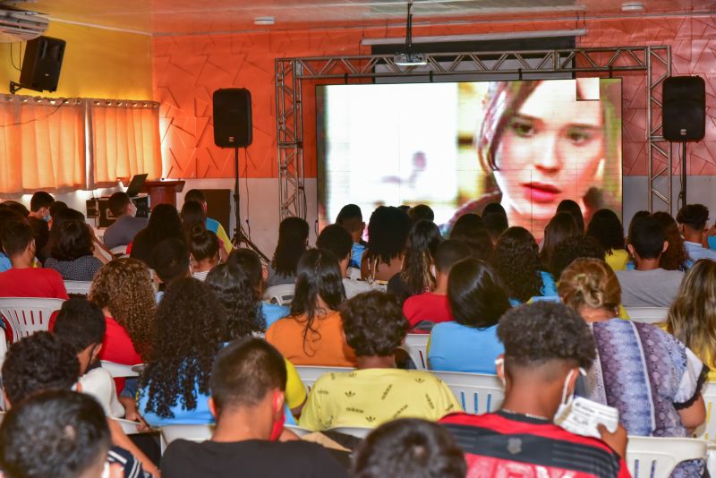 Cinema nos bairros, Prevenção da Gravidez na Adolescência