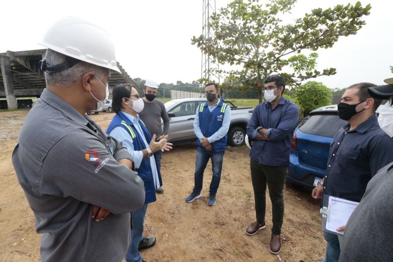 Visita técnica no Estádio Municipal com representantes do Ministério do Esporte