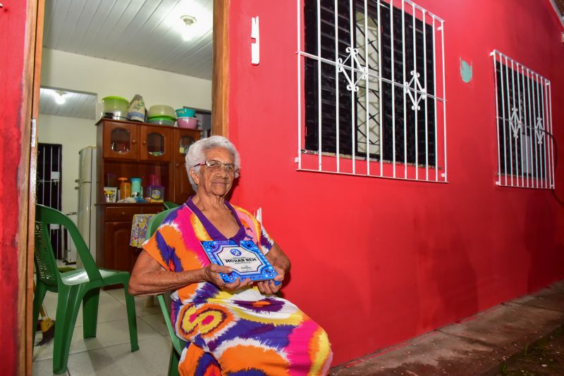 Entrega do programa de melhorias habitacional, Morar Bem. Residencial Ananin em Águas Brancas