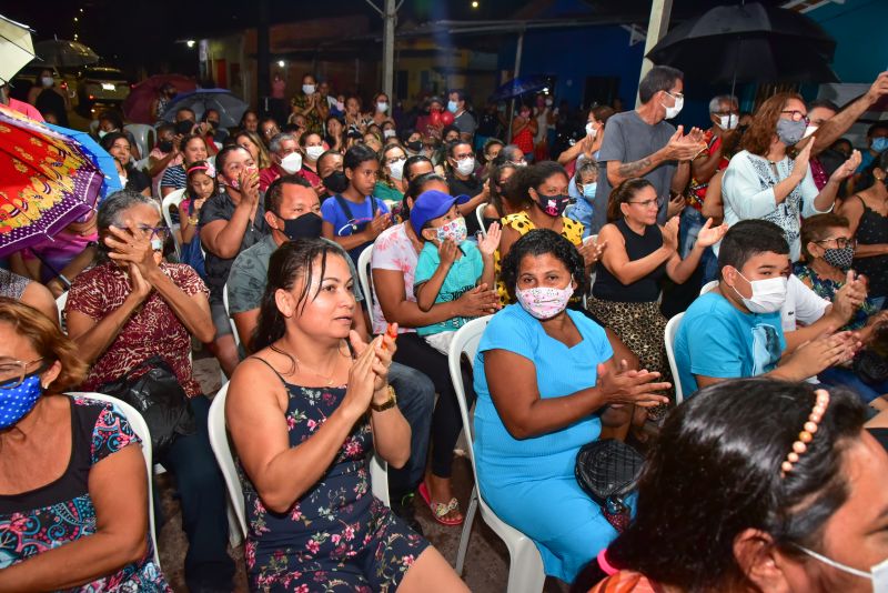 Entrega do programa de melhorias habitacional, Morar Bem. Residencial Ananin em Águas Brancas