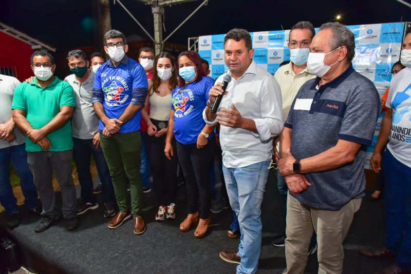 Entrega do programa de melhorias habitacional, Morar Bem. Residencial Ananin em Águas Brancas