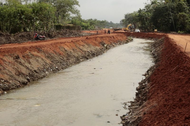 Visita técnica nas obras do trecho do Canal Maguariaçu – Passagem Itabira com a rua Cavalcante