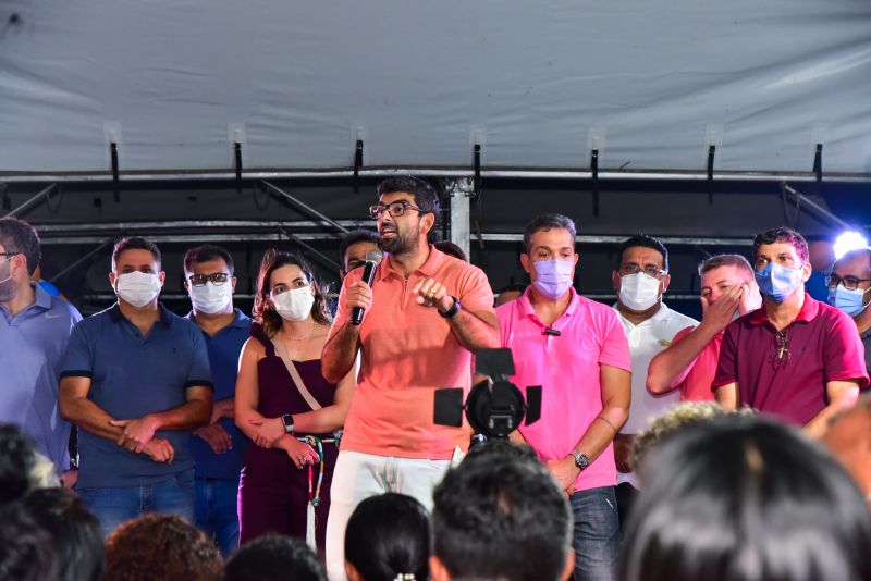 Inauguração asfáltica das ruas do Conjunto Parque Vitória Local: Estrada do Icuí, ruas do entorno da UPA