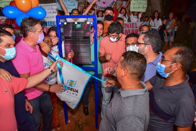 Inauguração asfáltica das ruas do Conjunto Parque Vitória Local: Estrada do Icuí, ruas do entorno da UPA