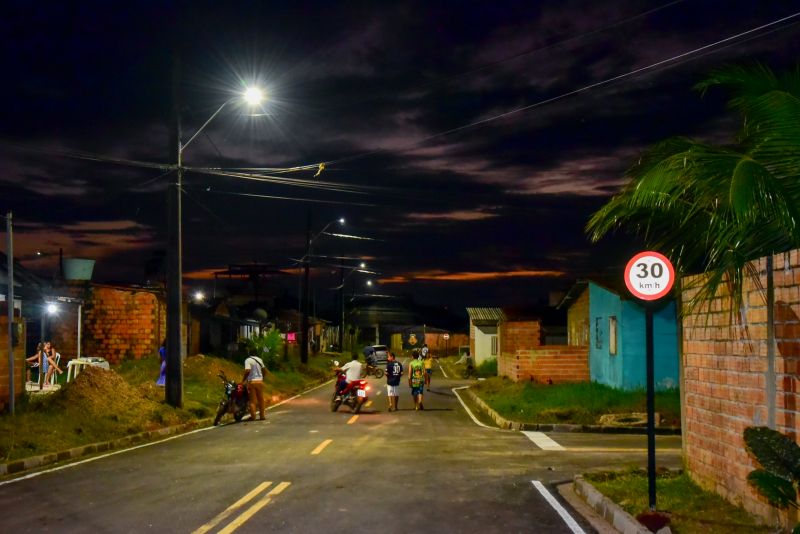 Inauguração asfáltica das ruas do Conjunto Parque Vitória Local: Estrada do Icuí, ruas do entorno da UPA