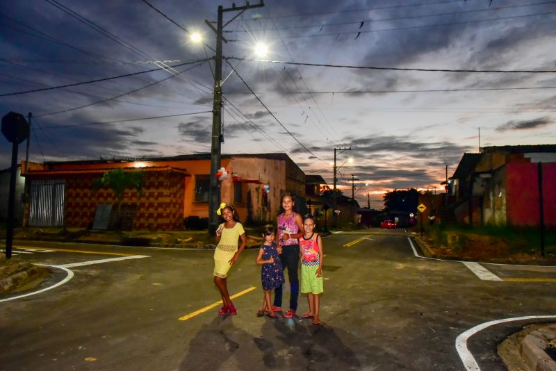 Inauguração asfáltica das ruas do Conjunto Parque Vitória Local: Estrada do Icuí, ruas do entorno da UPA