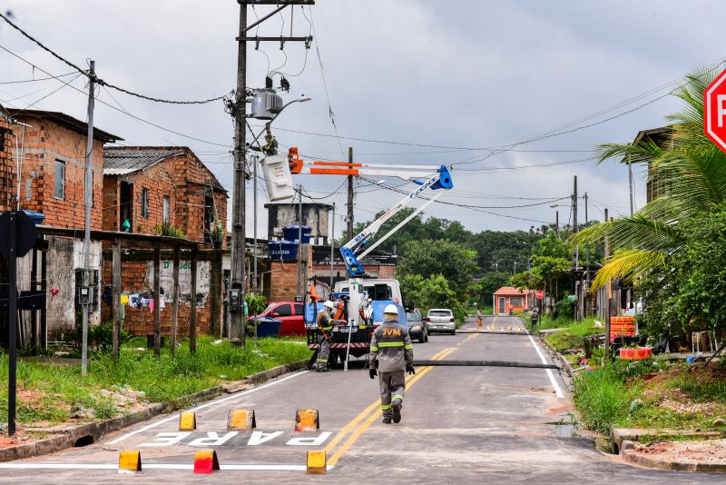 Inauguração asfáltica das ruas do Conjunto Parque Vitória Local: Estrada do Icuí, ruas do entorno da UPA