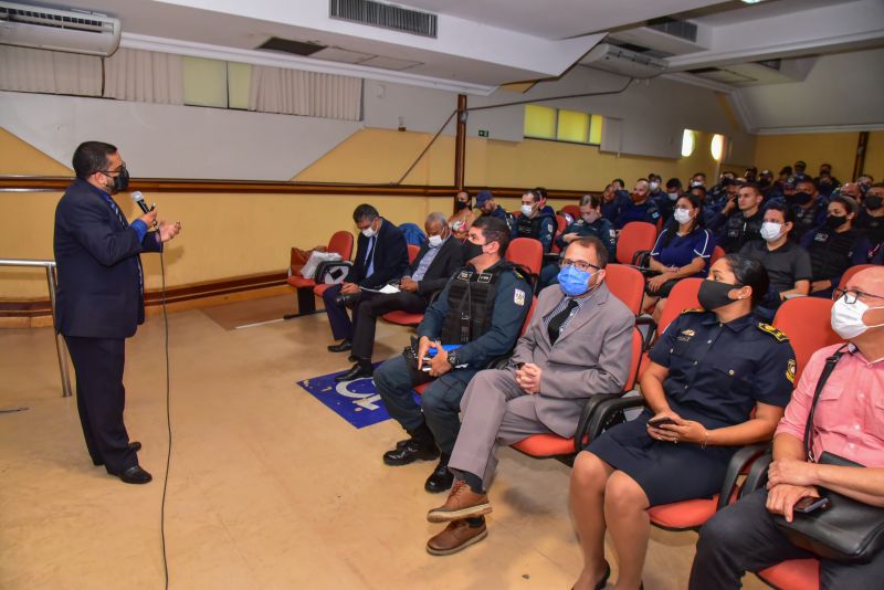 Formação continuada para segurança pública municipal - Lei Maria da Penha e Atendimento Humanizado