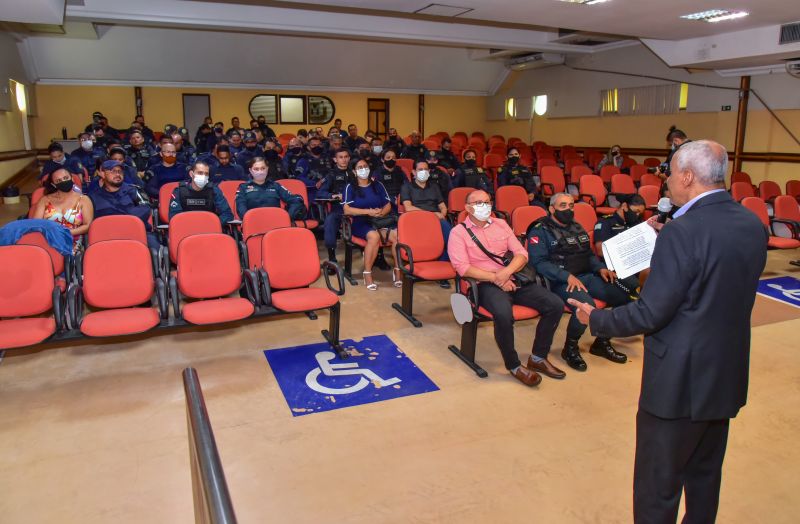 Formação continuada para segurança pública municipal - Lei Maria da Penha e Atendimento Humanizado