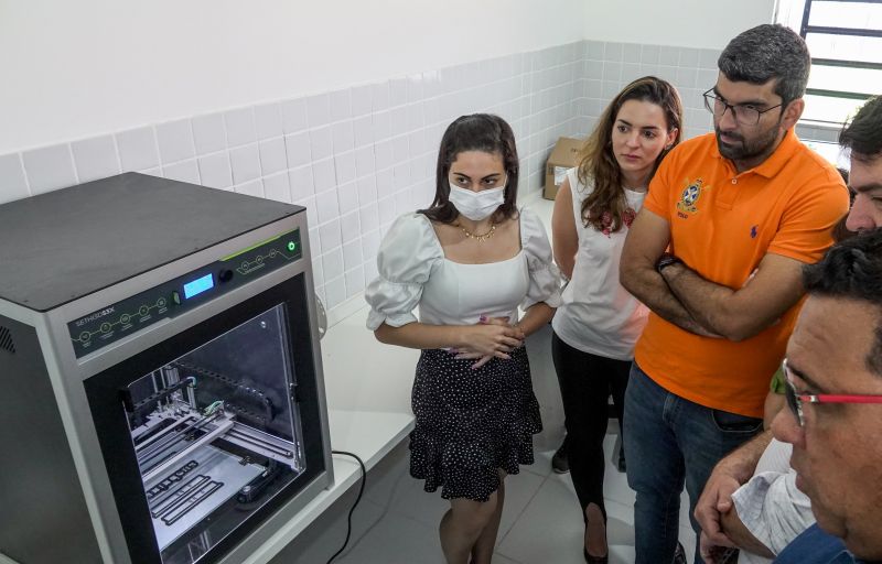 Entrega da revitalização da EMEF Cândida Santos Souza. Avenida Zacarias de Assunção-Distrito Industrial