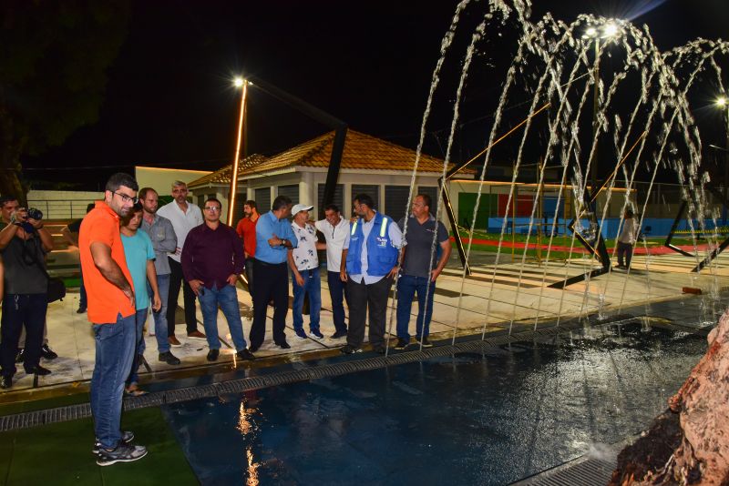 Visita técnica na Praça da Águas Lindas