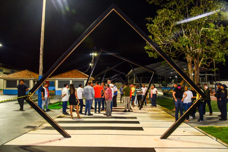 Visita técnica na Praça da Águas Lindas