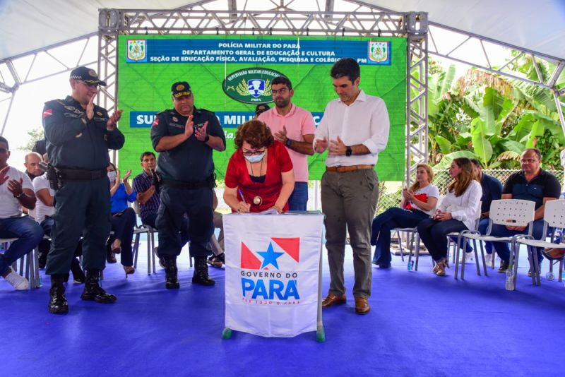 Entrega da Emef Pe. Pietro revitalizada e Assinatura de acordo de cooperação técnica entre PMPA e Prefeitura de ananindeua  para Implantação da 1ª Escola Cívico-Militar de Ananindeua