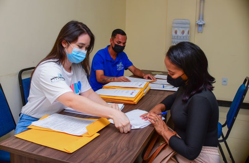 Entrega de Crédito Ananin Esperança para 25 pessoas na Acia