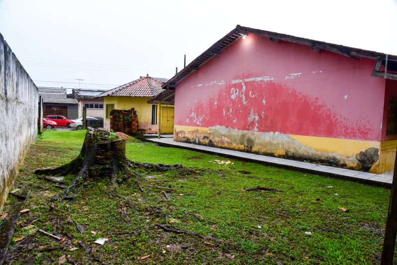 Assinatura da O.S de Revitalização UEI Jade Barbalho. Cidade Nova VIII