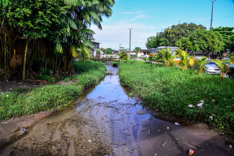 Assinatura de O.S de Macrodrenagem do canal da Cidade Nova VI