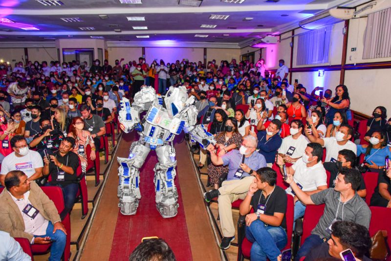 Primeiro Encontro de Tecnologia e Inovação  Summit Ananindeua