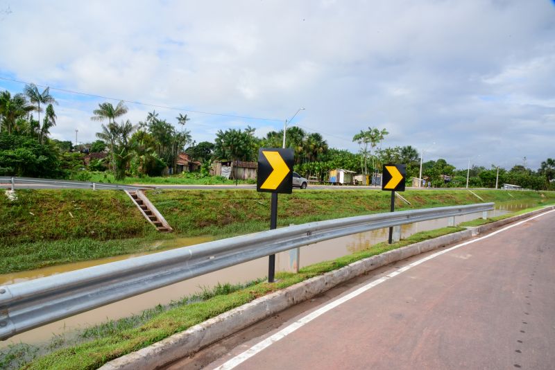 Entrega de Macrodenagem e Infraestrutura Viária do Trecho I do Canal das Toras