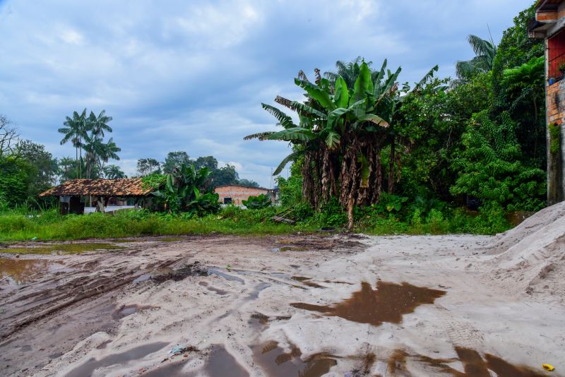 Assinatura da O.S para construção da casa da Mulher Brasileira