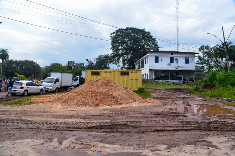 Assinatura da O.S para construção da casa da Mulher Brasileira