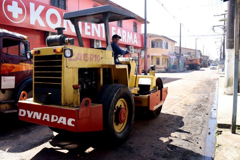 Início dos Serviços de Pavimentação Asfáltica da rua Rio Negro no bairro Paar