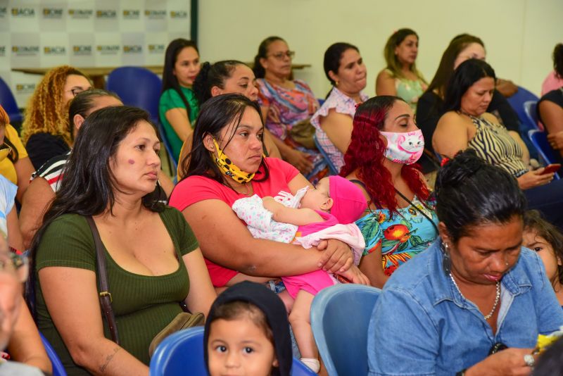 Entrega Simbólica do Benefício Extraordinário para as Famílias Atingidas pelas Chuvas