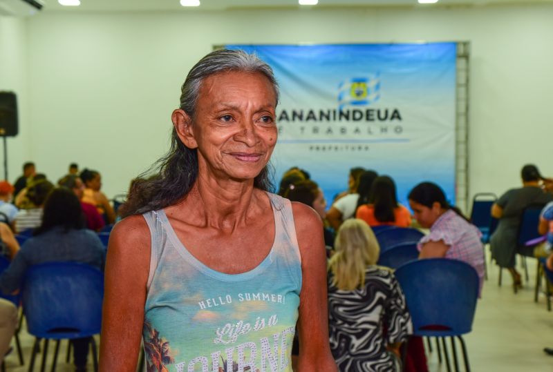 Entrega Simbólica do Benefício Extraordinário para as Famílias Atingidas pelas Chuvas