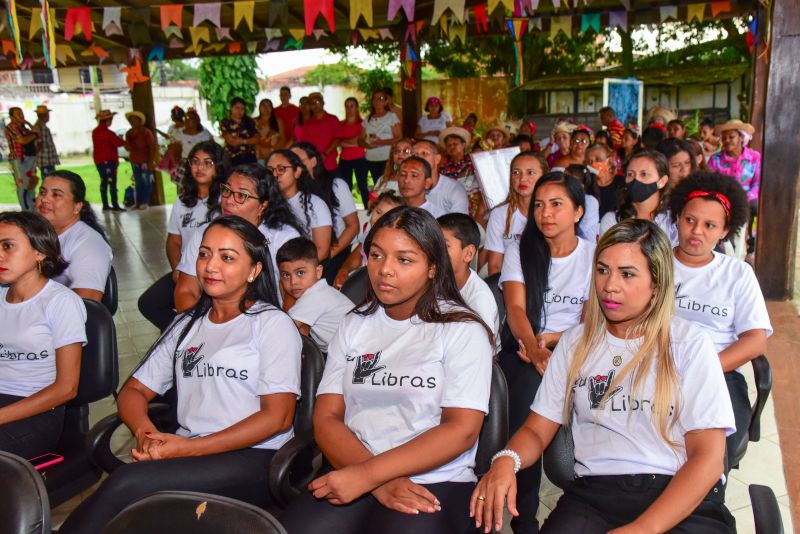 Cerimônia de Enceramento do curso de Libras no Cras Jaderlândia