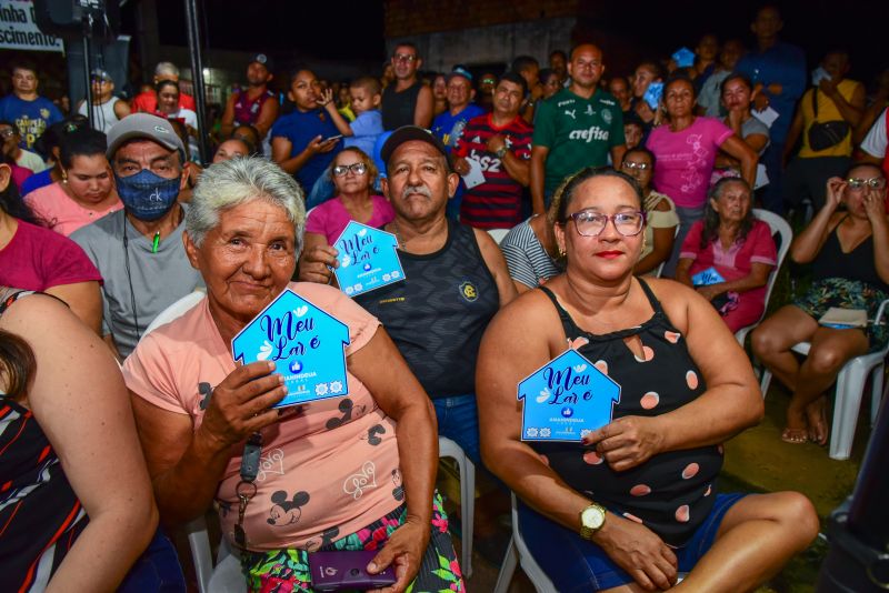 Entrega de Títulos do Programa Ananindeua Legal, Conjunto Jardim Florestal no 40 Horas