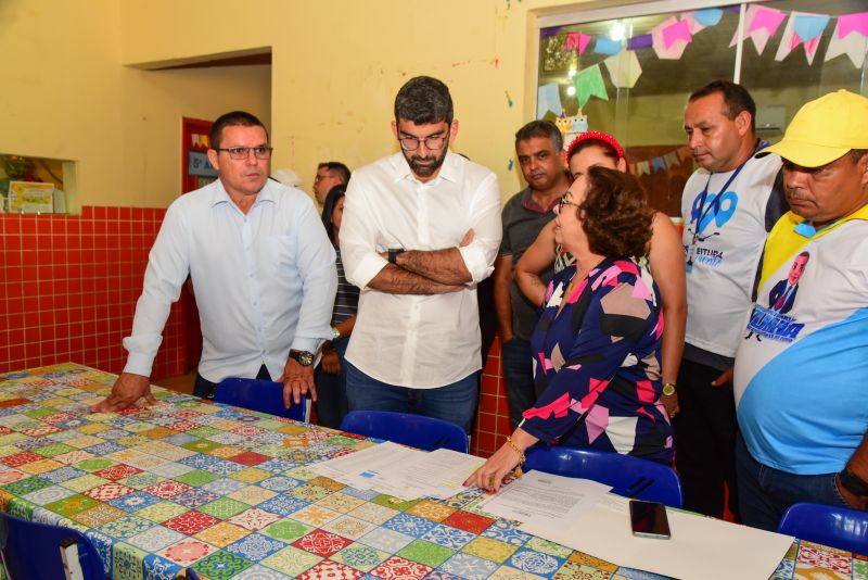 Visita na Escola EMEF Julia Barbalho no Conj Jaderlândia