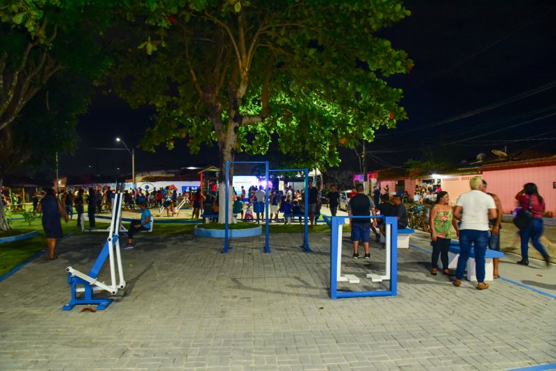 Inauguração da praça Paulo Ferreira revitalizada e adaptada com brinquedos para pessoas com deficiência